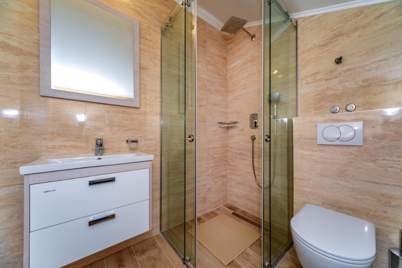Luxury Apartments Queen Petrovac Kültér fotó