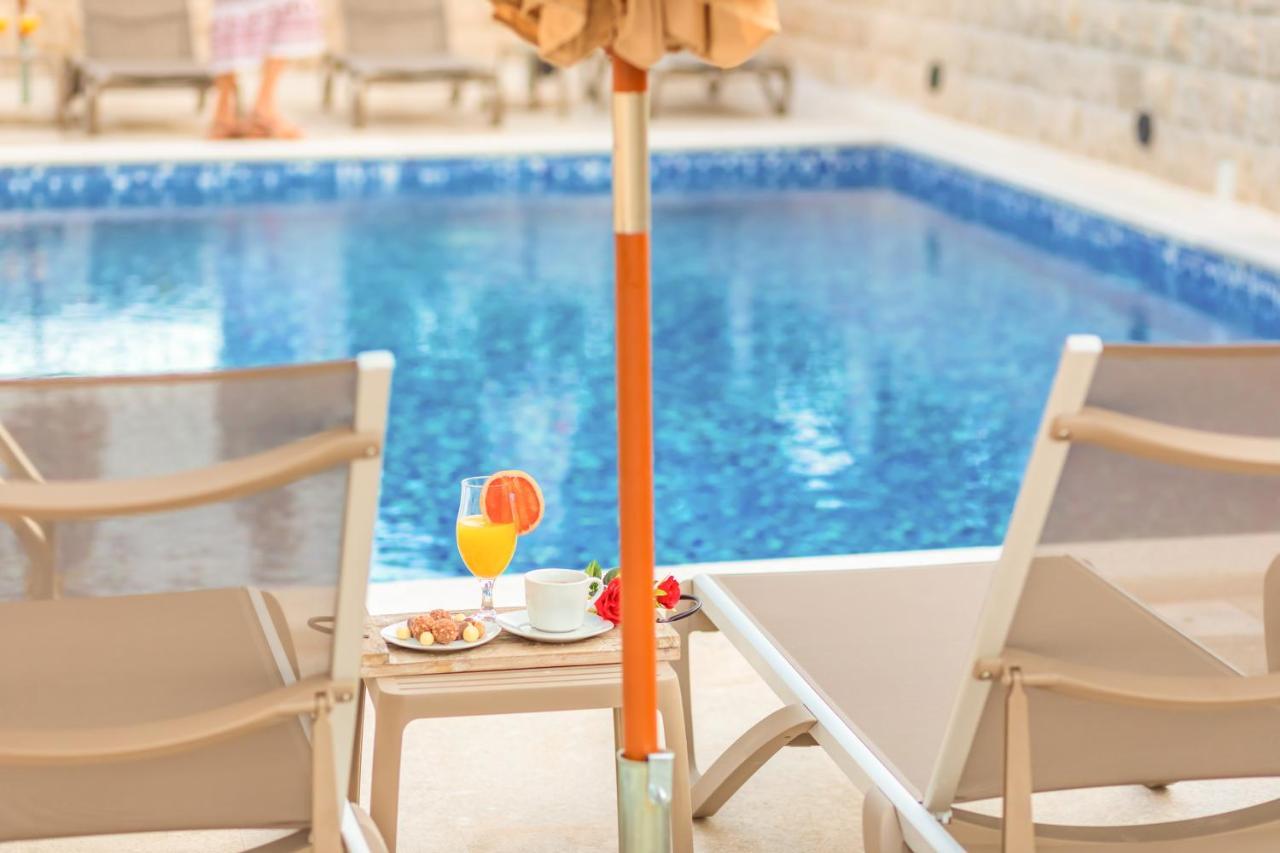 Luxury Apartments Queen Petrovac Kültér fotó