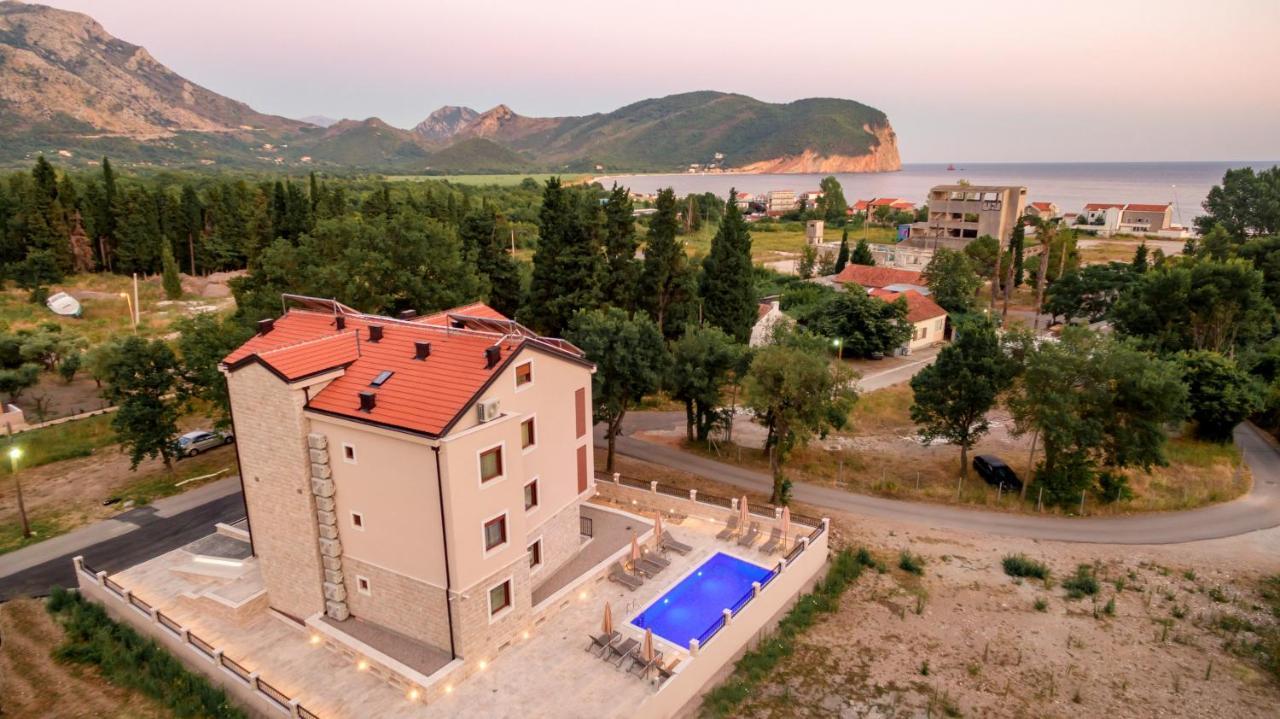 Luxury Apartments Queen Petrovac Kültér fotó